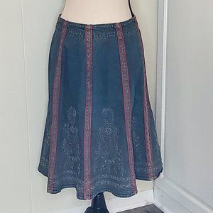 Motto Denim Skirt with Embroidery